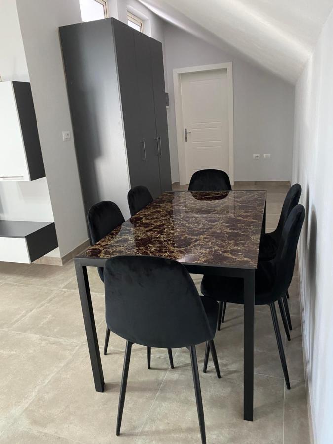 Appartement Eagle's Nest Shkodër