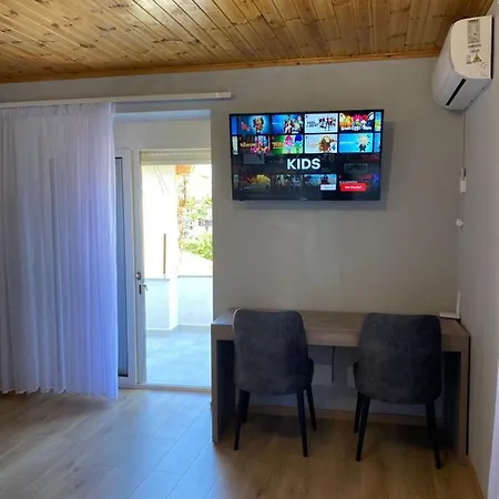 Apartamento Eagle'S Nest Shkodër Exterior foto