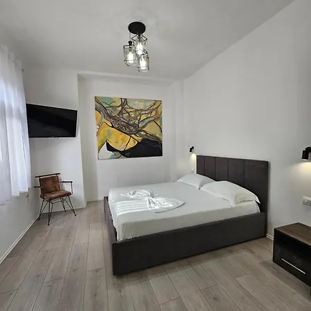 Apartamento Eagle'S Nest Shkodër Exterior foto
